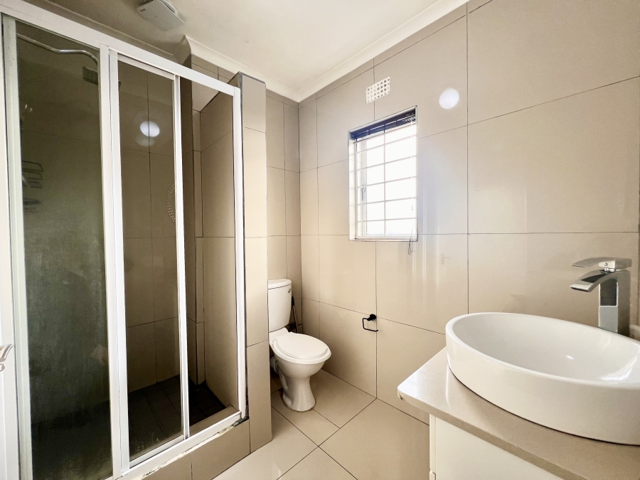3 Bedroom Property for Sale in Flamingo Vlei Western Cape